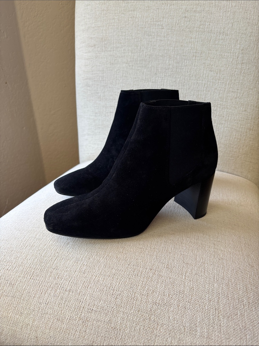 Rag and Bone Aslen Boot. Black Suede. Size 8.  Made in Italy.